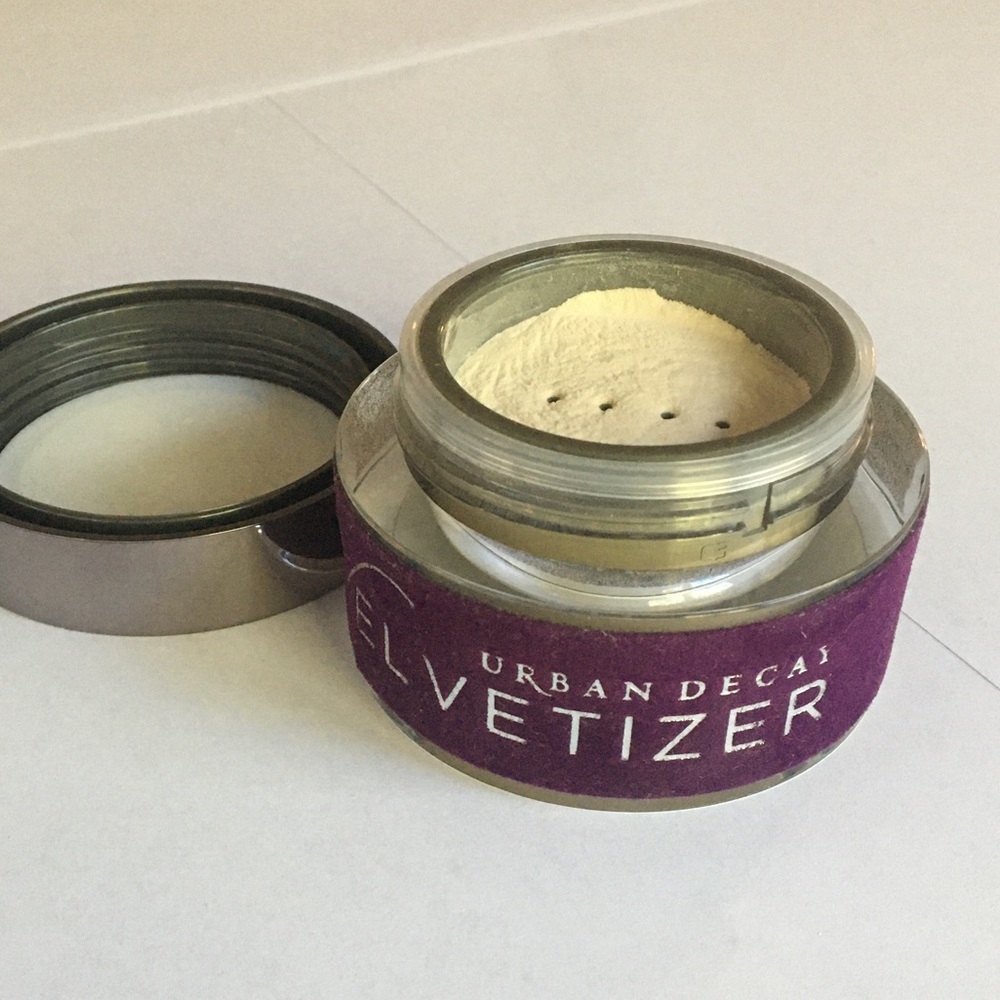 UD Velvetizer Loose Setting Powder NWOT